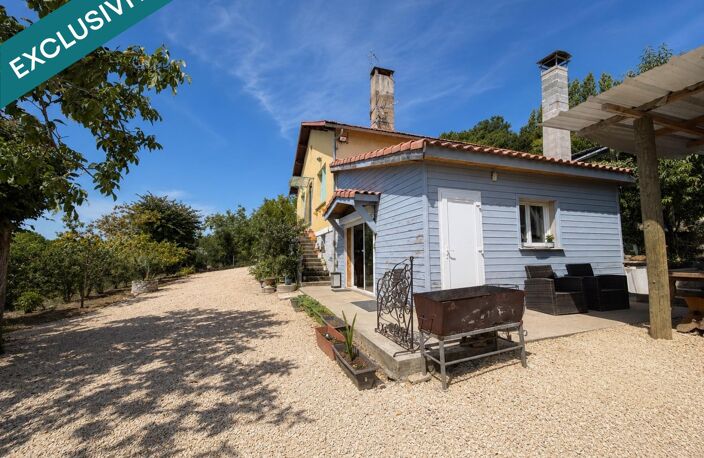proche de touts commerces maison de 120 m2 sur une parcelle constructible de 8357m2 arborée — photo 4