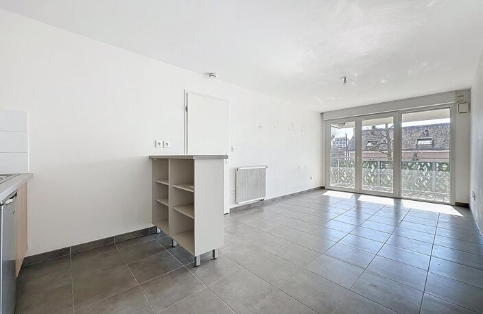 Superbe T2 lumineux avec balcon et stationnement — photo 4