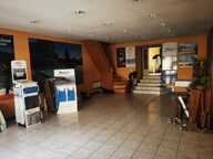 Local commercial Local — photo 3