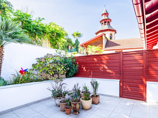 Maison de ville au coeur historique de Ciboure — photo du bien