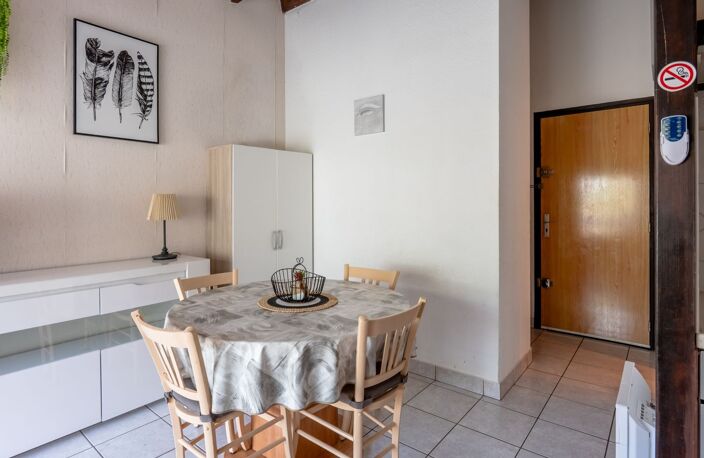 Studio Studio cabine, piscine et parking — photo 3