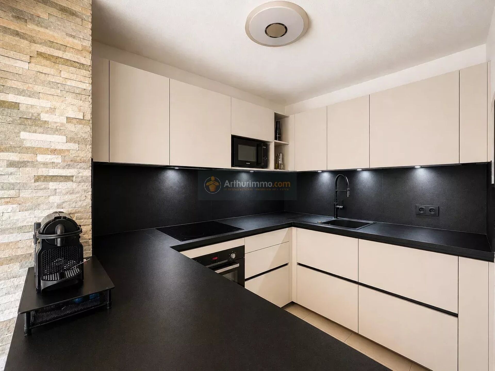 Appartement 3 pièces 58 m² · à Saint-Raphaël · 58 m² · 320 000 €