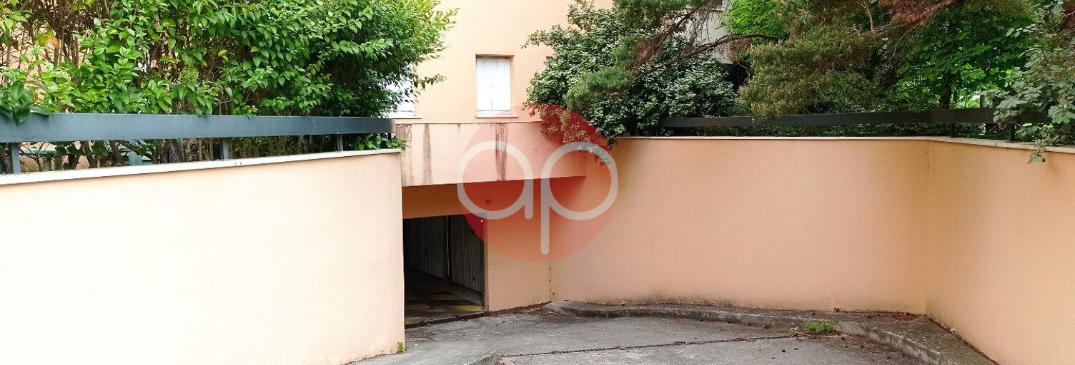 Garage   m² à louer à Castanet-Tolosan (31320)
