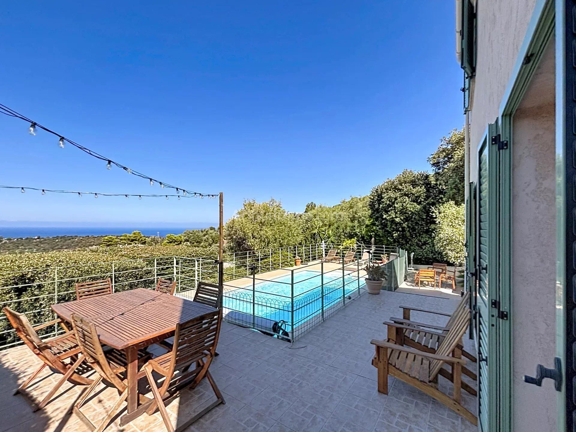 Maison 5 pièces 113 m² · à Lumio · 113 m² · 1 150 000 €
