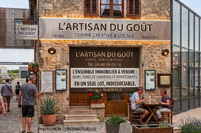 Divers  735000 €