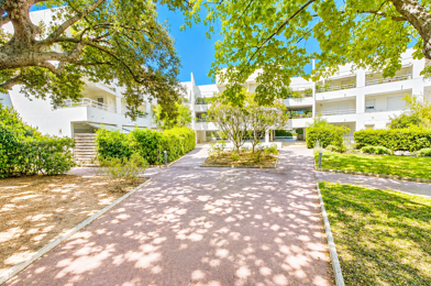 Appartement 3 pièces 241500 €