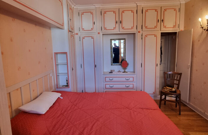 Immeuble à Châteaudun (28) — photo 4