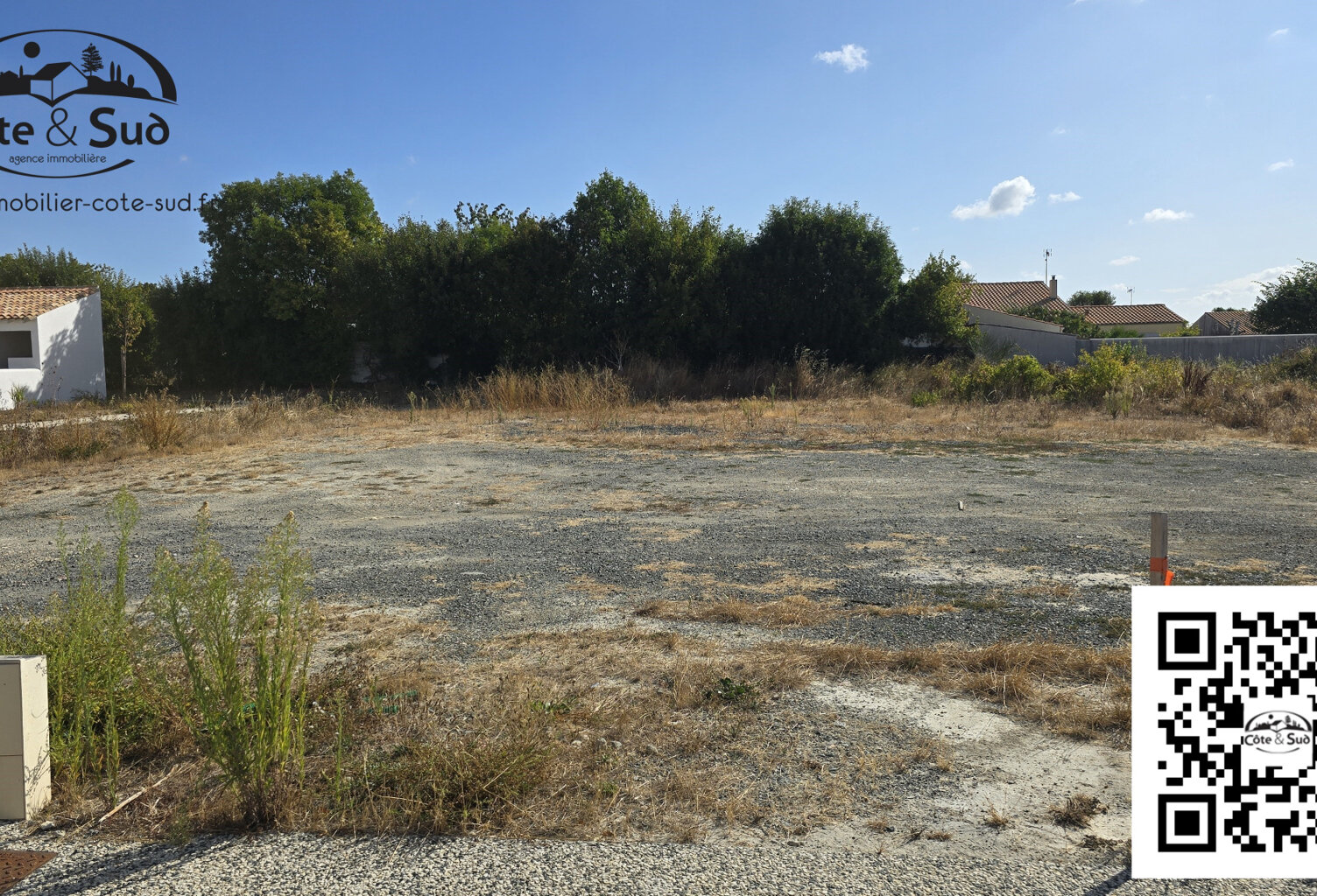 LA JARRIE — photo 1