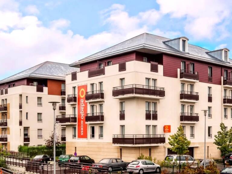 INVESTISSEMENT LMNP - CARRIÈRES-SOUS-POISSY — photo 1