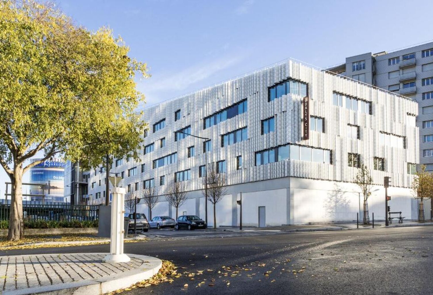 INVESTISSEMENT LMNP - PARIS — photo 1