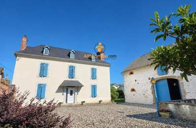 Belle maison béarnaise avec dépendance et grand jardin — photo du bien