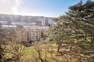 Appartement type 4 de 67 m2 avec balcon et cave 69005 LYON — photo du bien