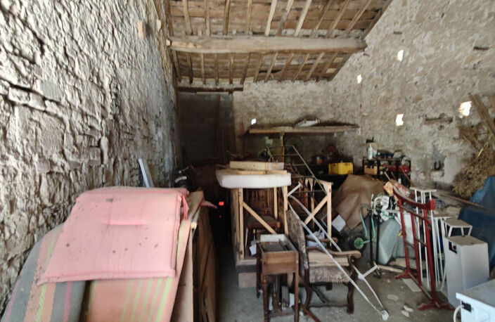 Remise / stockage brut — photo 3
