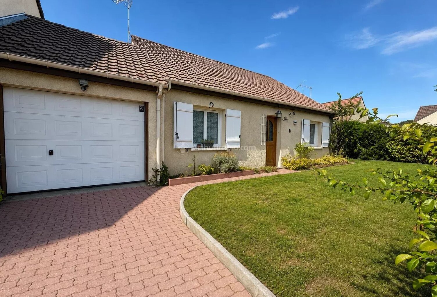 Maison de plain pied — photo 1