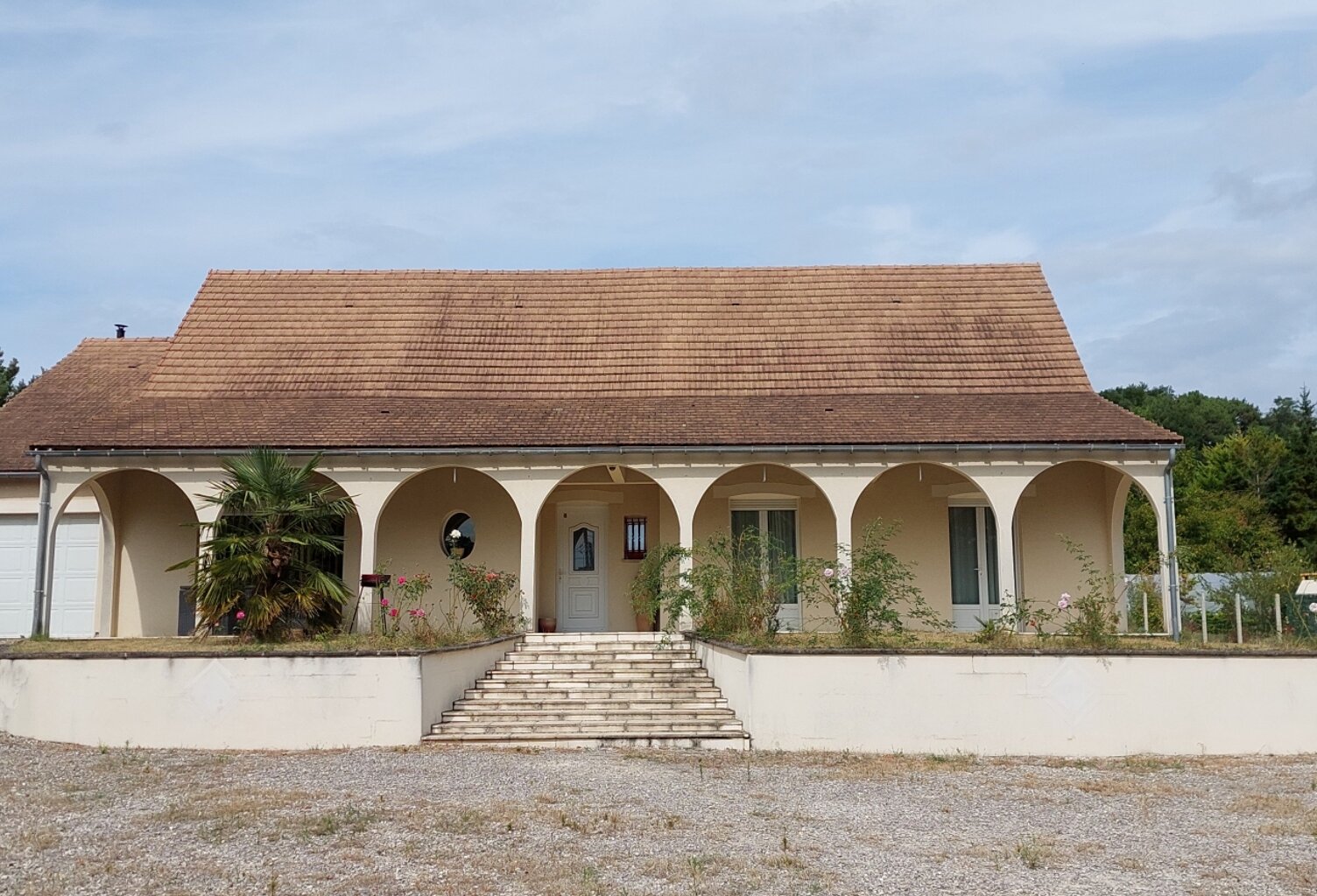 Vente Maison/villa 10 pièces — photo 1