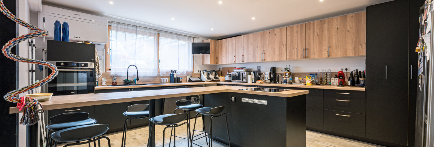 Maison 7 Pièces 157 m² à vendre à Val de Chaise (74210)