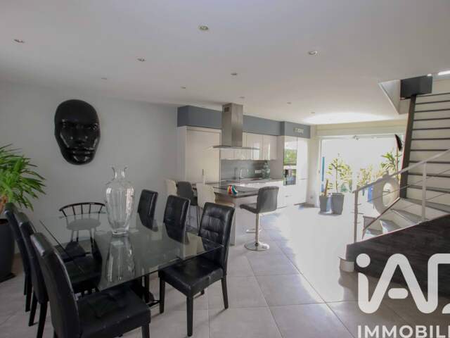 Vente Maison traditionnelle 5 pièces — photo du bien
