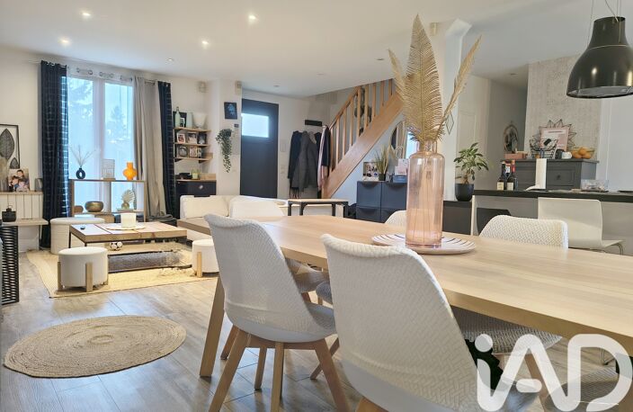 Vente Maison/villa 5 pièces — photo 2