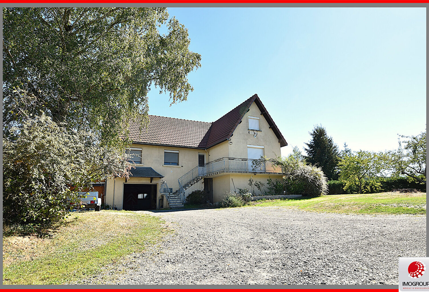 MAISON SPACIEUSE AVEC SOUS SOL TOTAL, PROCHE DES COMMERCES : — photo 1