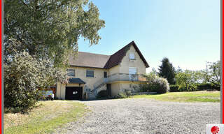 Maison 8 Pièces 186 m² à vendre à Le Mayet-de-Montagne (03250)