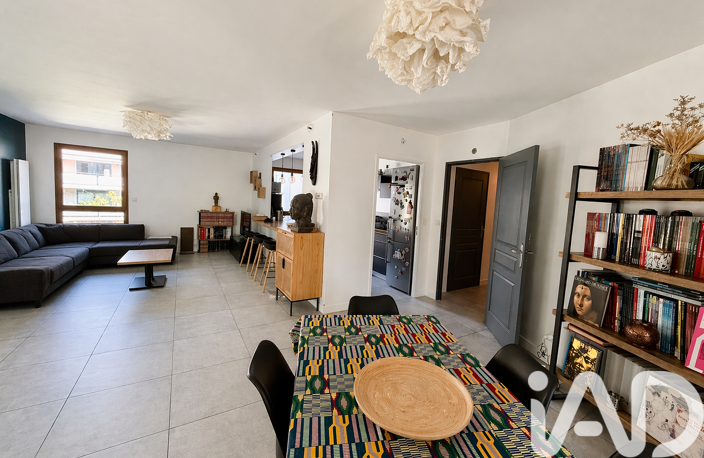 Vente Appartement 5 pièces — photo 2