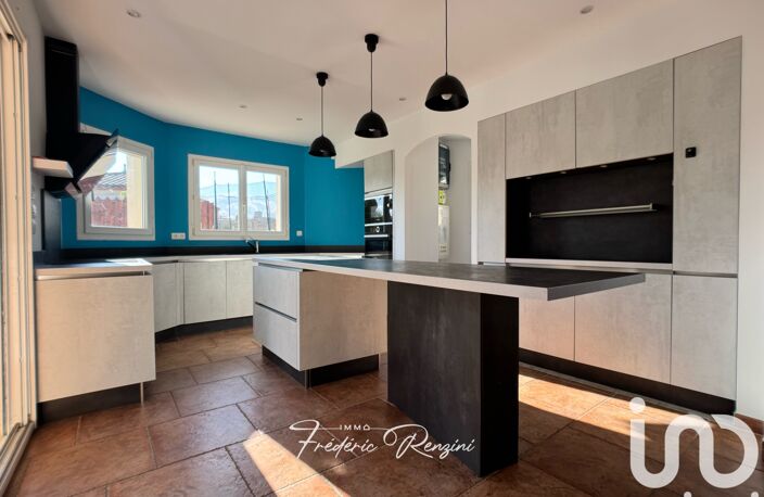 Vente Maison/villa 9 pièces — photo 5