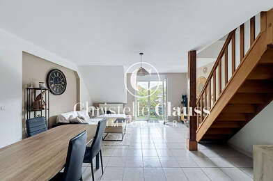 Appartement 4 pièces 220000 €