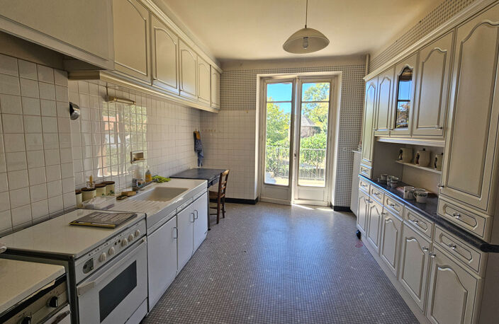 MAISON - GARAGE - JARDIN - CENTRE VILLE — photo 4