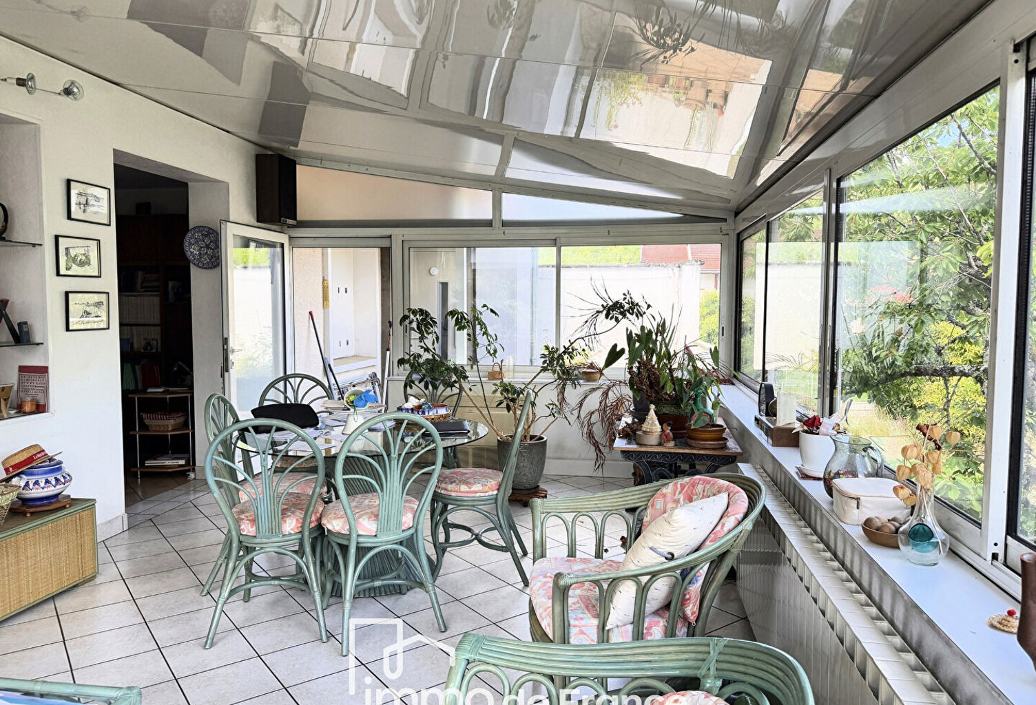 Belle maison familiale de 145 m² avec jardin clos, garage, véranda. — photo 1