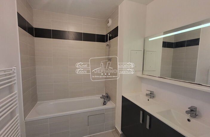 Appartement Thouare Sur Loire 3 pièce(s) 63.00 m2 — photo 3