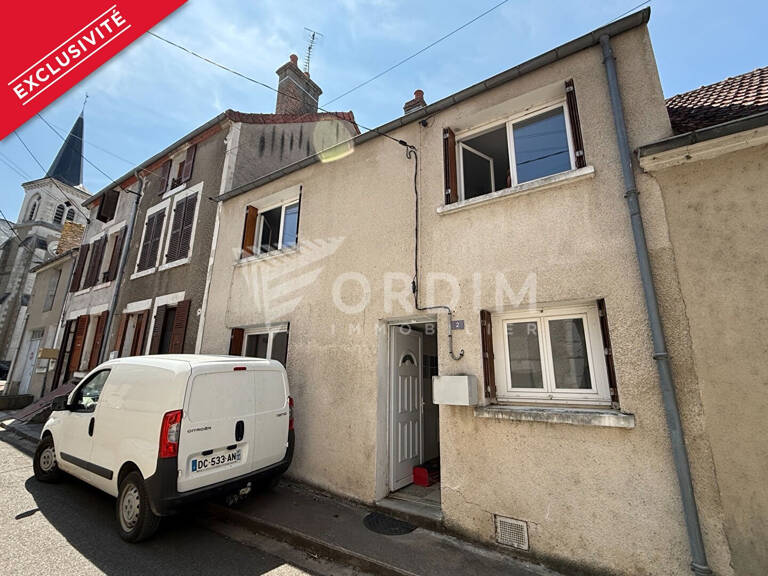 NEUVY-SUR-LOIRE, MAISON DE VILLE IDÉALE INVESTISSEUR — photo 1