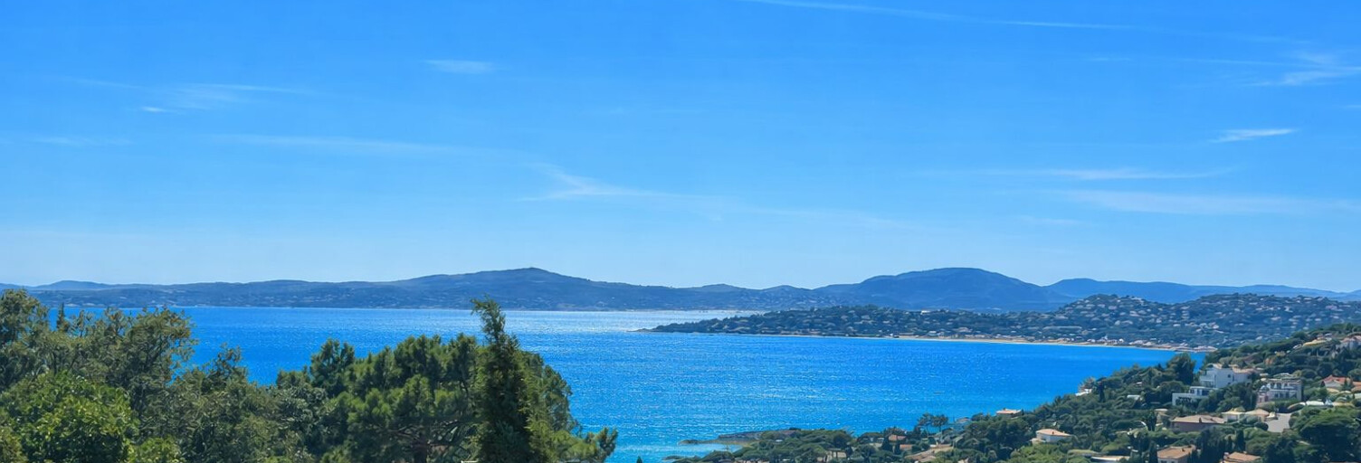 Terrain  1443 m² à vendre à Roquebrune-sur-Argens (83380)