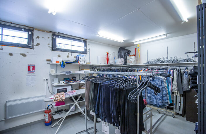 À VENDRE - FONDS DE COMMERCE PRÊT-À-PORTER -CLAMART — photo 3