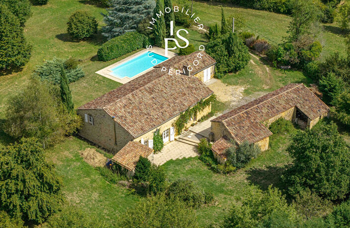 Maison en pierre avec piscine et dépendances - Lacapelle Biron — photo 3