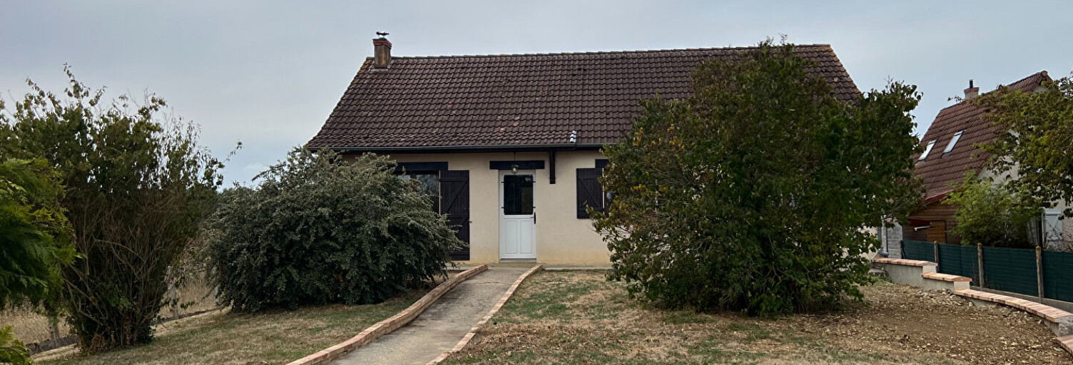 Maison 4 Pièces 87 m² à louer à Vignoux-sous-les-Aix (18110)
