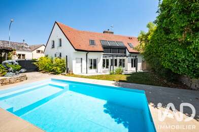 Maison 6 pièces 395000 €