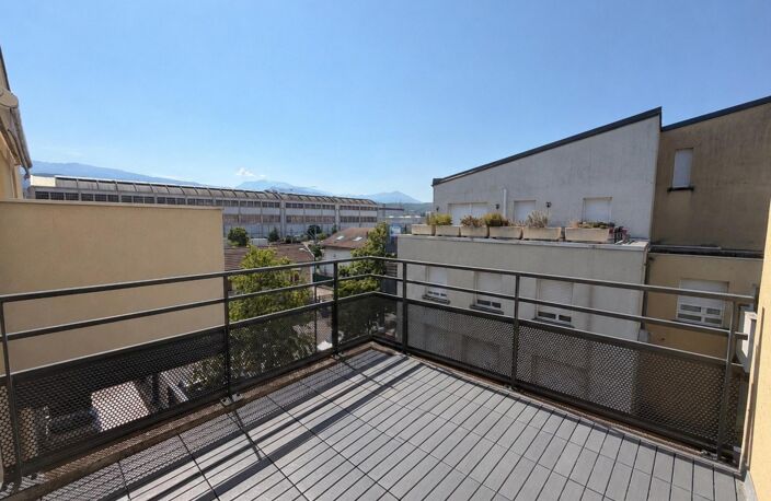 Magnifique T4 en duplex — photo 5