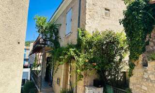 Commerce 10 Pièces 530 m² à vendre à Moustiers-Sainte-Marie (04360)