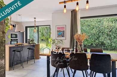 Maison 5 pièces 349900 €