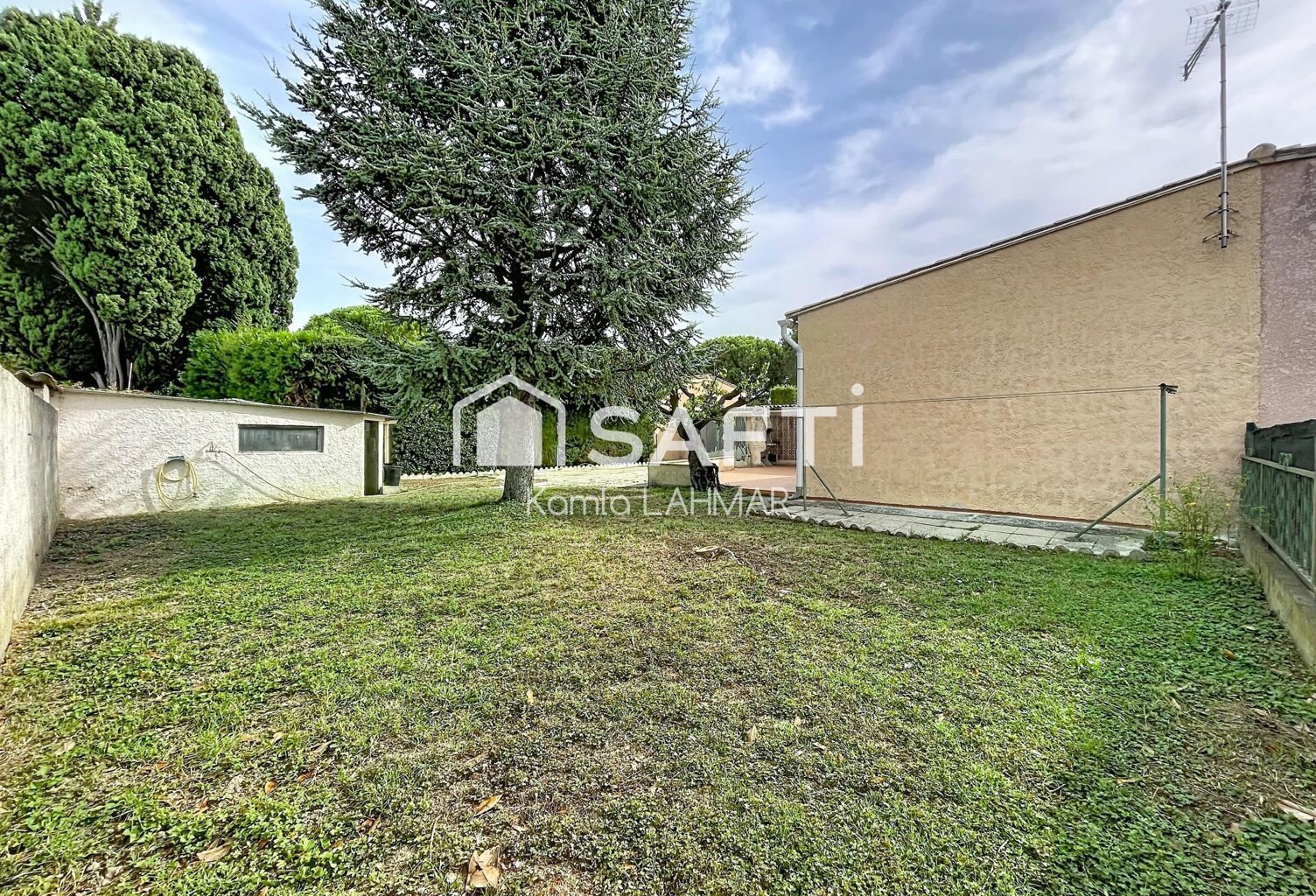 LE PONTET  ARBALESTIÈRE - MAISON DE PLAIN-PIED  3 CHAMBRES  JARDIN  2 GARAGES — photo 1