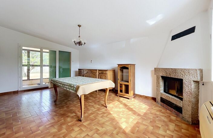 LE PONTET  ARBALESTIÈRE - MAISON DE PLAIN-PIED  3 CHAMBRES  JARDIN  2 GARAGES — photo 5