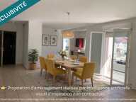 T4 100 m² + double garage au cœur du village — photo 2
