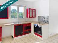 T4 100 m² + double garage au cœur du village — photo 4