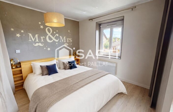 Maison en pierre de 135 m² avec jardin intime — photo 4