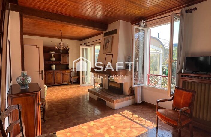 Maison spacieuse à rénover - Grand Garage — photo 3