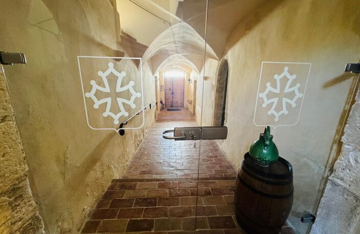 Propriété historique avec jardin et caves — photo 4