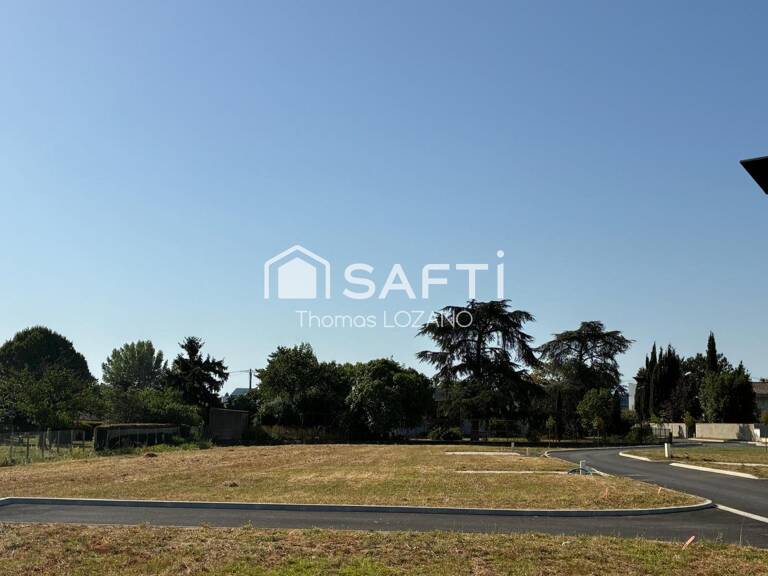 Terrain plat de 531m2  pret a construire — photo 1
