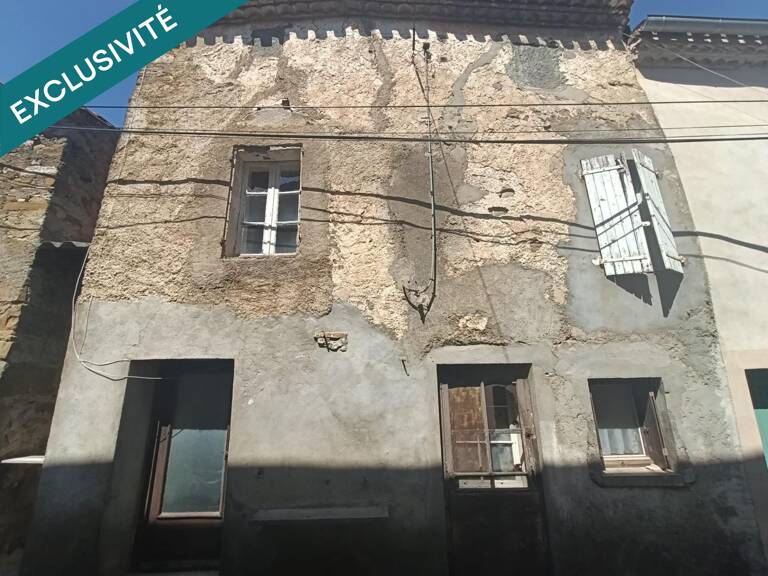 Maison de village à rénover  Beau potentiel — photo 1