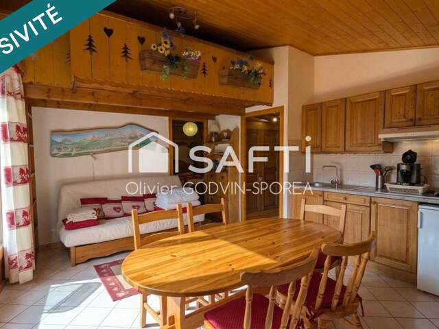 Deux pièces chaleureux avec mezzanines et parking couvert au pied du téléphérique de Nyon à Morzine — photo du bien