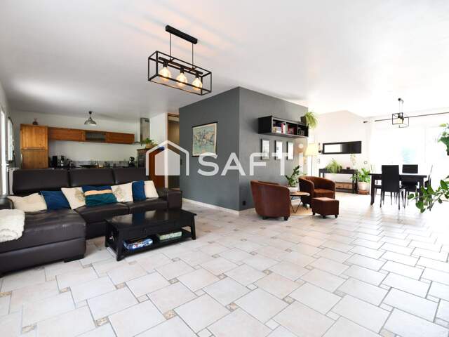 Belle maison familiale moderne prête à habiter! — photo du bien